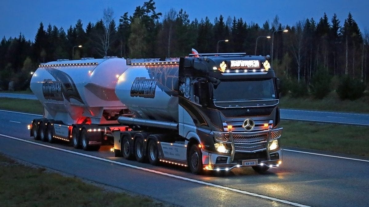 Truck lights